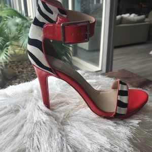 💋💋 LOOK 2 pairs  heels for $20!!! 🌹🌹